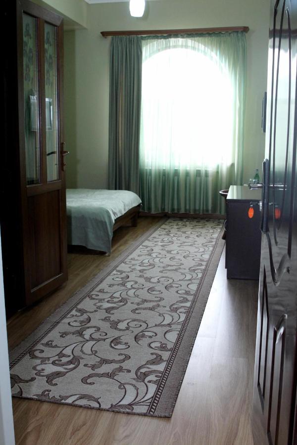 Bed and Breakfast Golden Apricot à Gyumri Extérieur photo