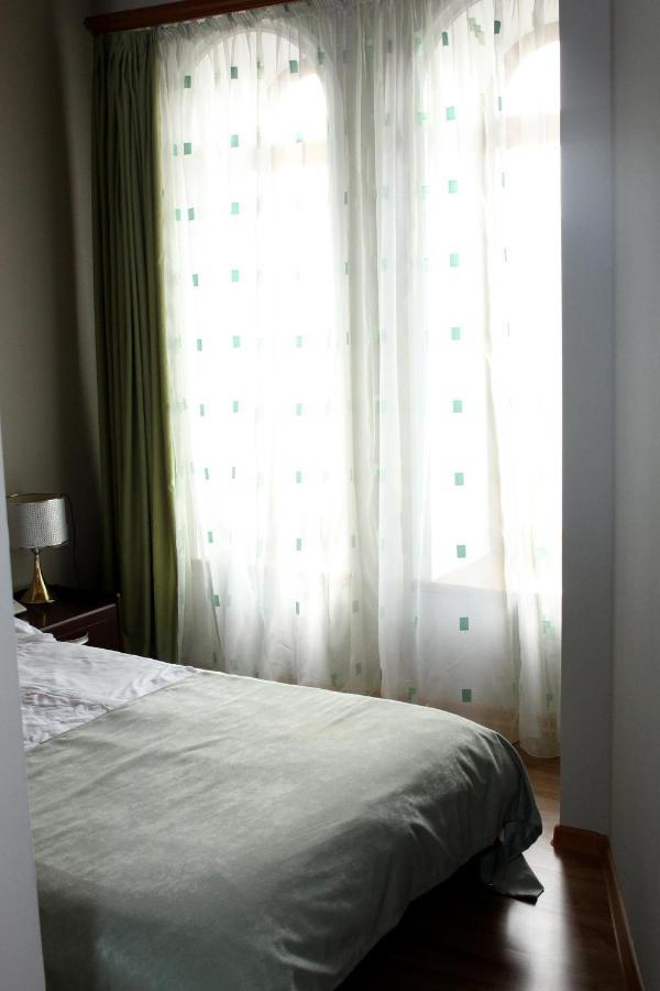 Bed and Breakfast Golden Apricot à Gyumri Extérieur photo
