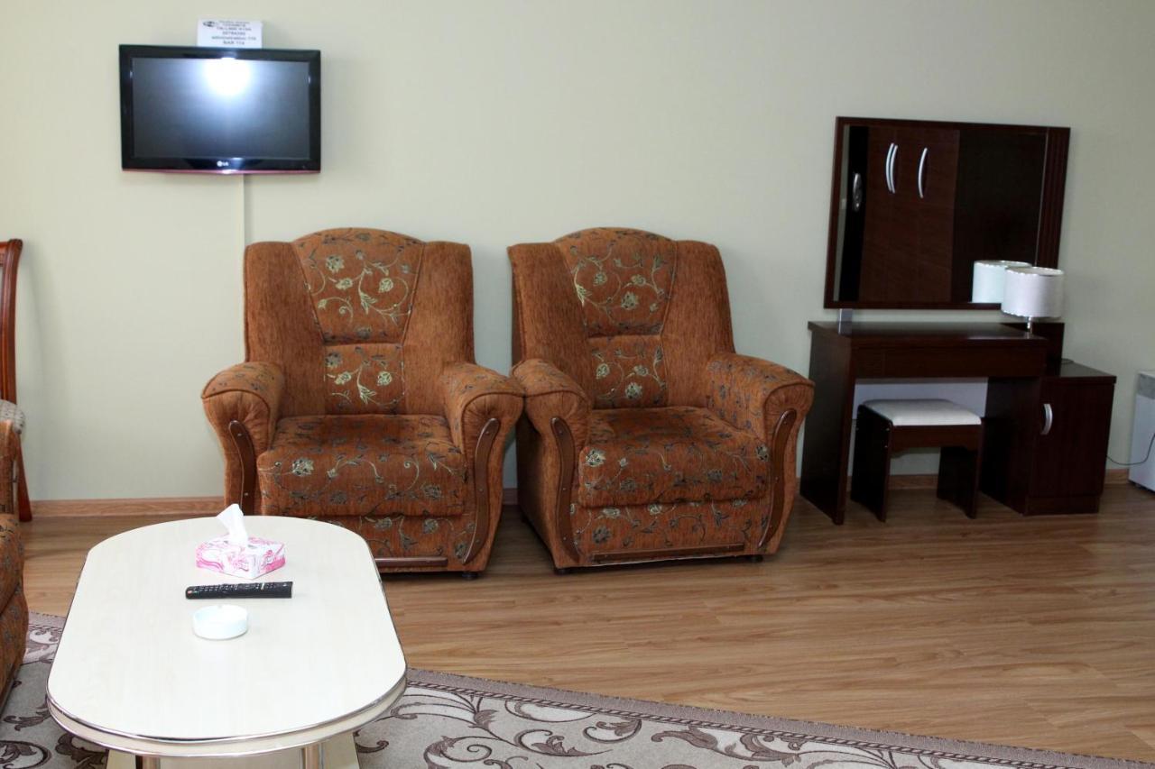 Bed and Breakfast Golden Apricot à Gyumri Extérieur photo