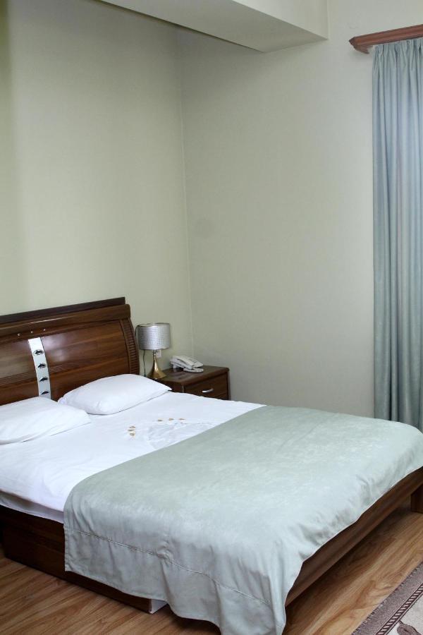 Bed and Breakfast Golden Apricot à Gyumri Extérieur photo
